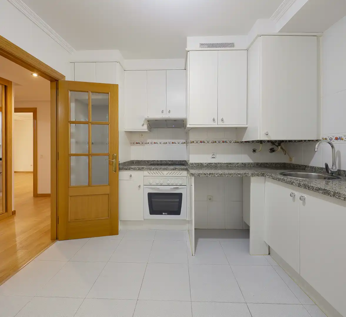 Kitchen of Flat for sale in Centro
