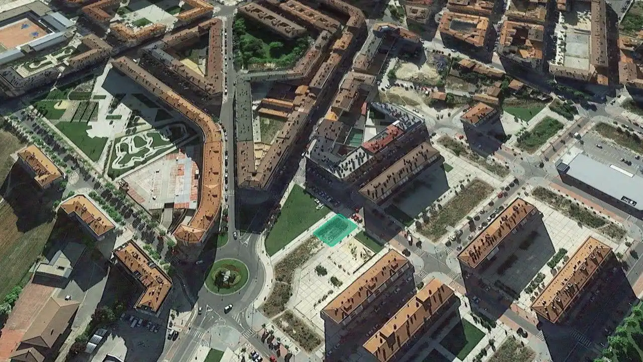 Außenansicht von Residential zum Verkauf in Miranda de Ebro