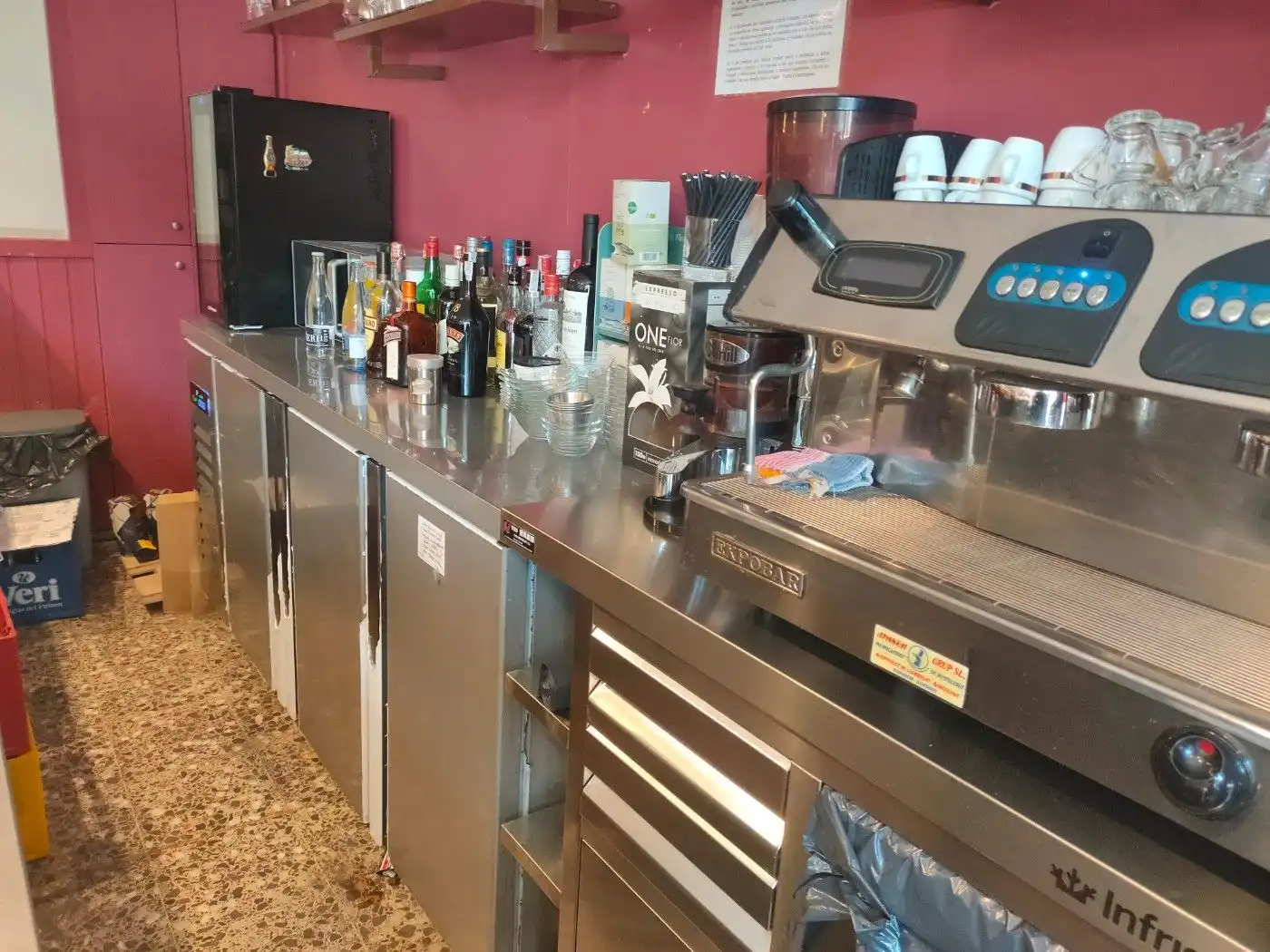 Local comercial en traspaso en Cementiri Vell, imagen 28