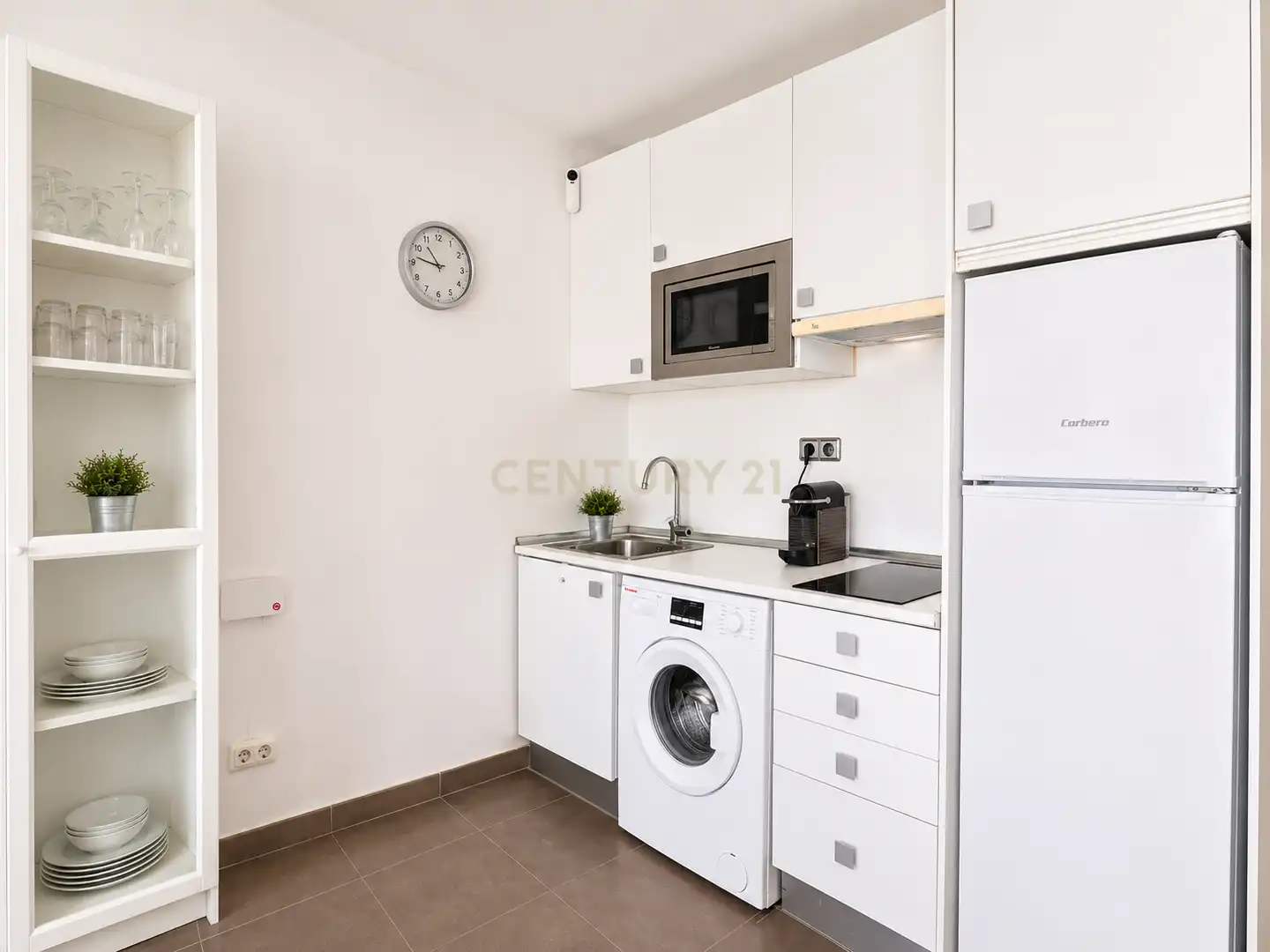 Cocina de Loft de alquiler en Sant Josep de sa Talaia con Aire acondicionado, Piscina y Balcón