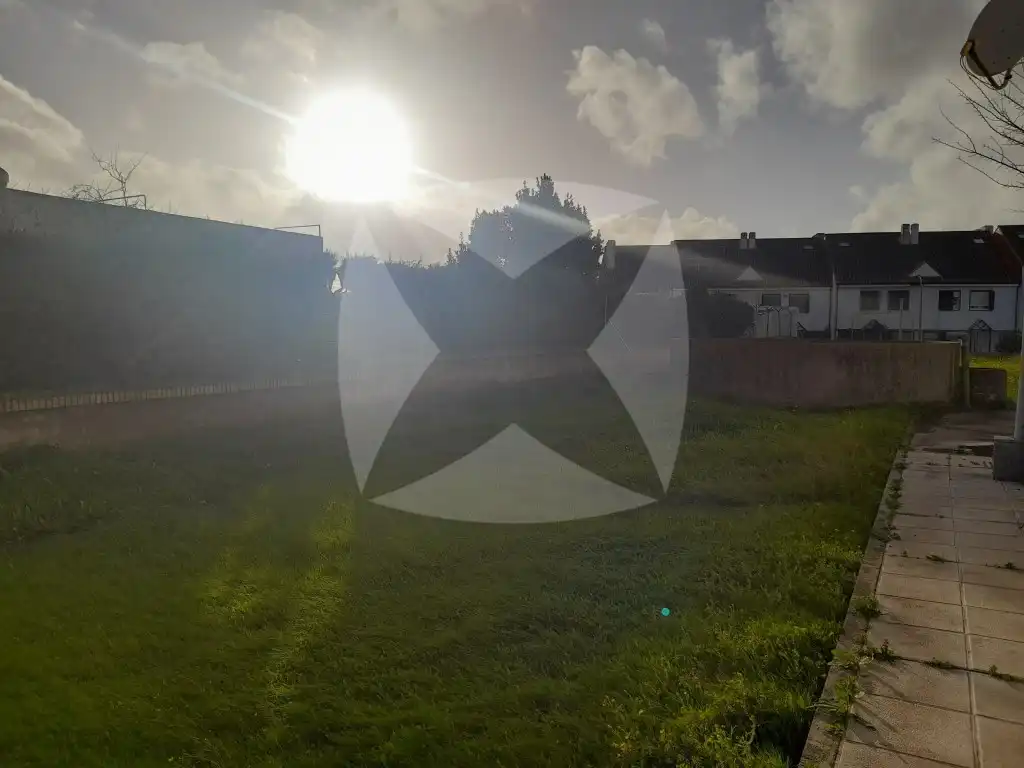 Casa o xalet en venda en Badajoz amb Aire condicionat, Jardí privat i Traster