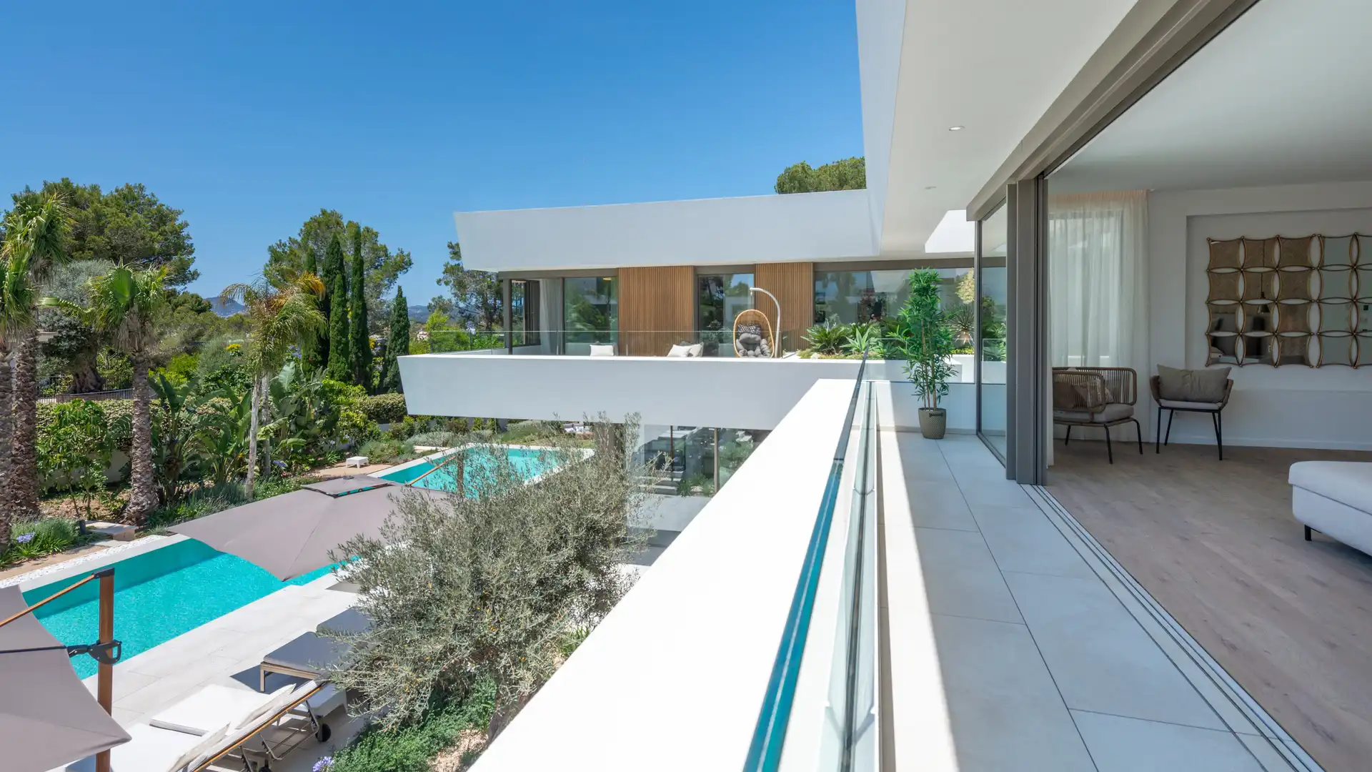 Terrace of Houses for sale in Calvià  with Air Conditioner, Heating and Parquet flooring