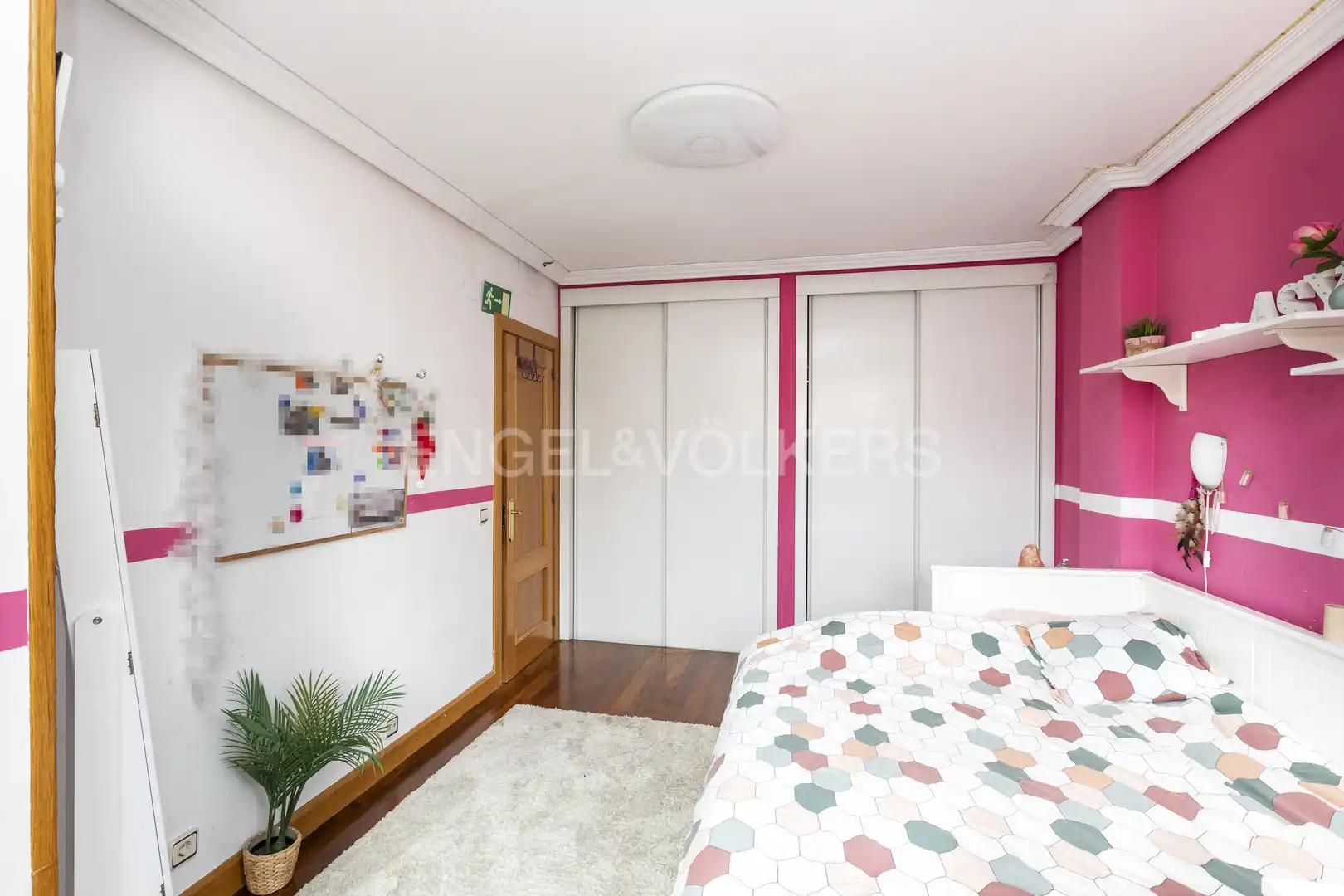 Habitación de Casa o chalet en venta en Madrid con Aire acondicionado, Calefacción y Jardín privado