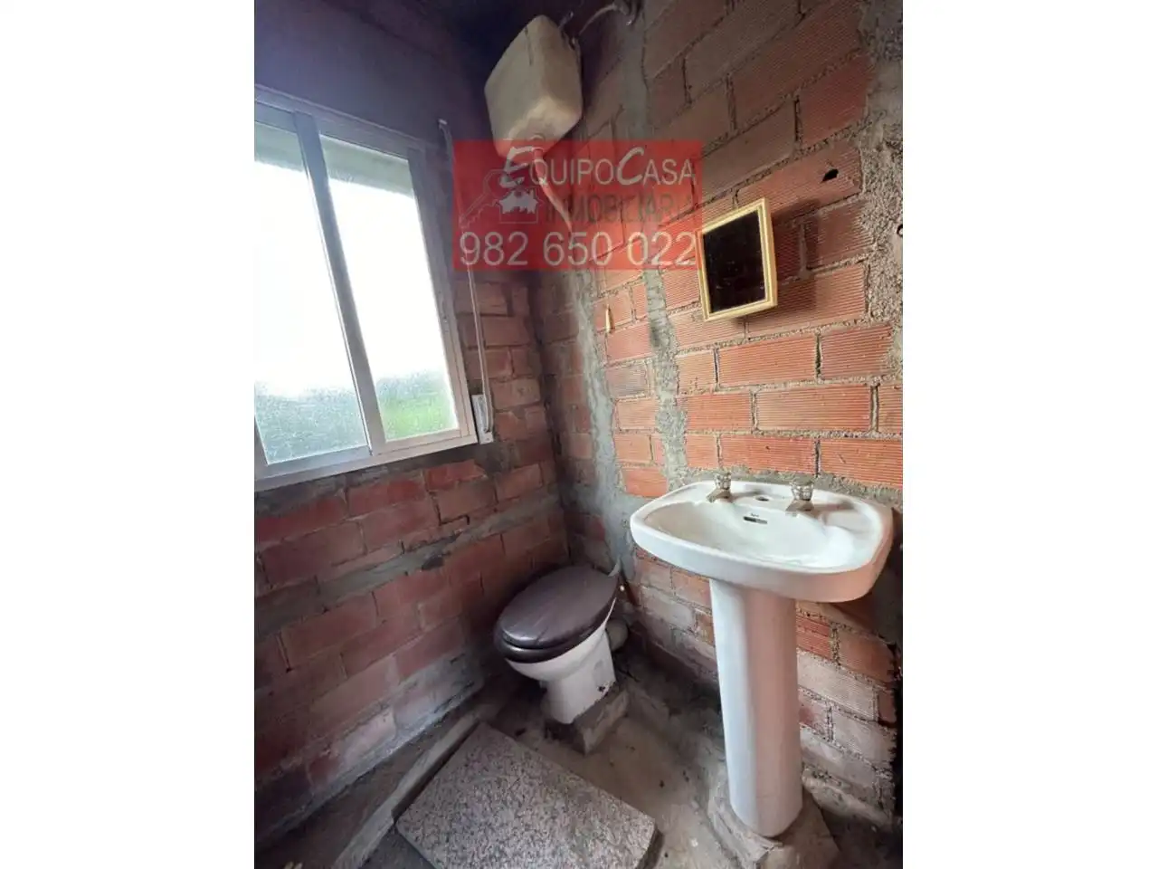 Badezimmer von Haus oder Chalet zum Verkauf in Friol mit Privatgarten und Alarm