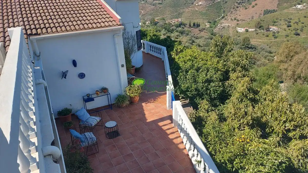 Terraza de Finca rústica en venta en Torrox con Aire acondicionado, Calefacción y Jardín privado