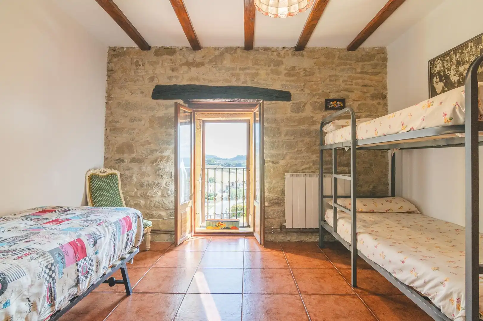 Habitación de Finca rústica en venta en Eslava con Jardín privado, Terraza y Trastero