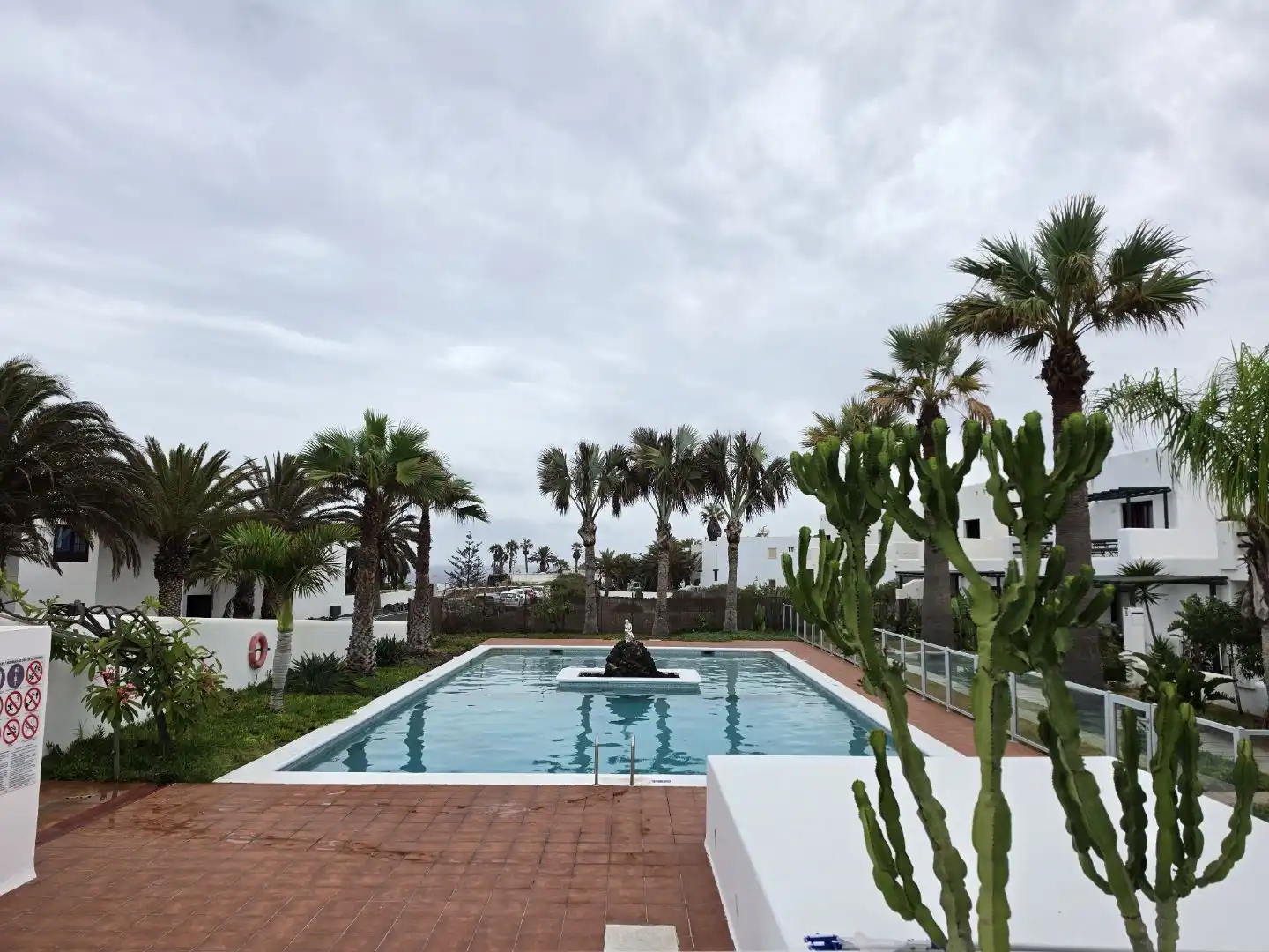 Piscina de Casa o xalet de lloguer en Charco de Palo