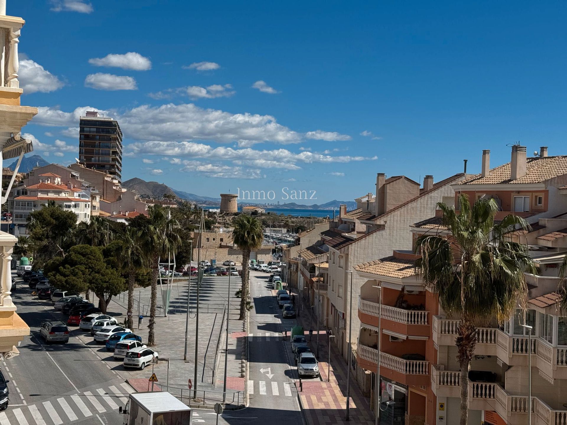 Exterior view of Flat for sale in El Campello  with Air Conditioner, Terrace and Storage room