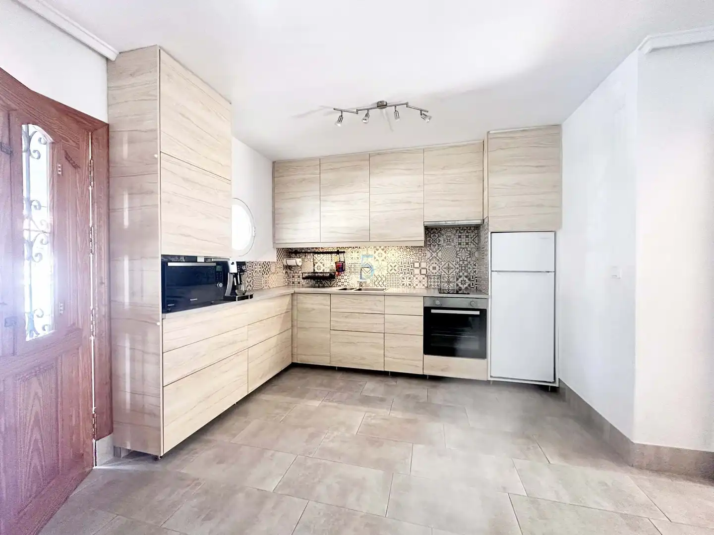 Bungalow with pool for sale in Mar Menor de Cartagena – Cabo de Palos, imagen 10