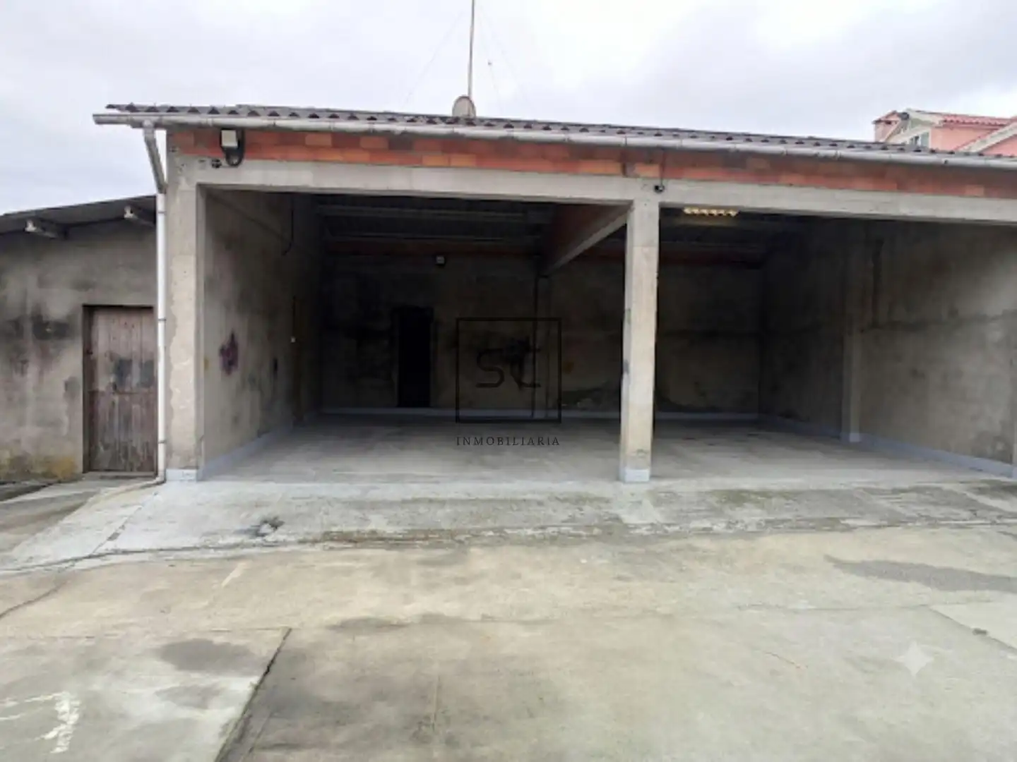 Parking of Houses for sale in Narón  with Heating, Private garden and Terrace