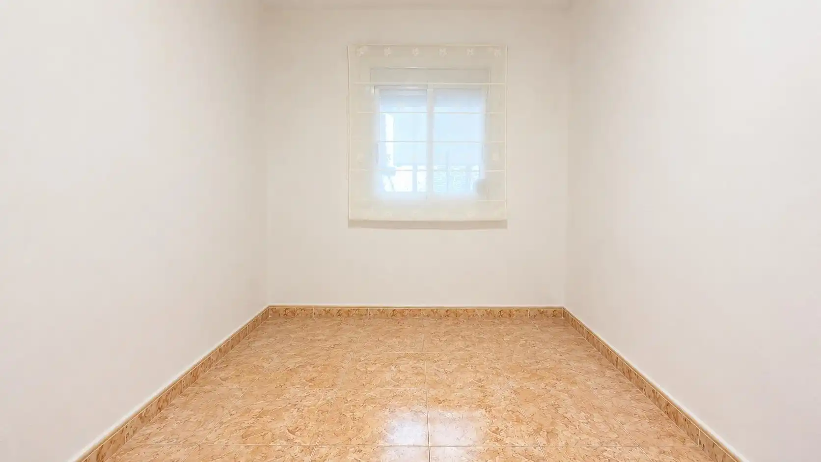 Habitación de Ático en venta en Massamagrell con Aire acondicionado, Terraza y Trastero