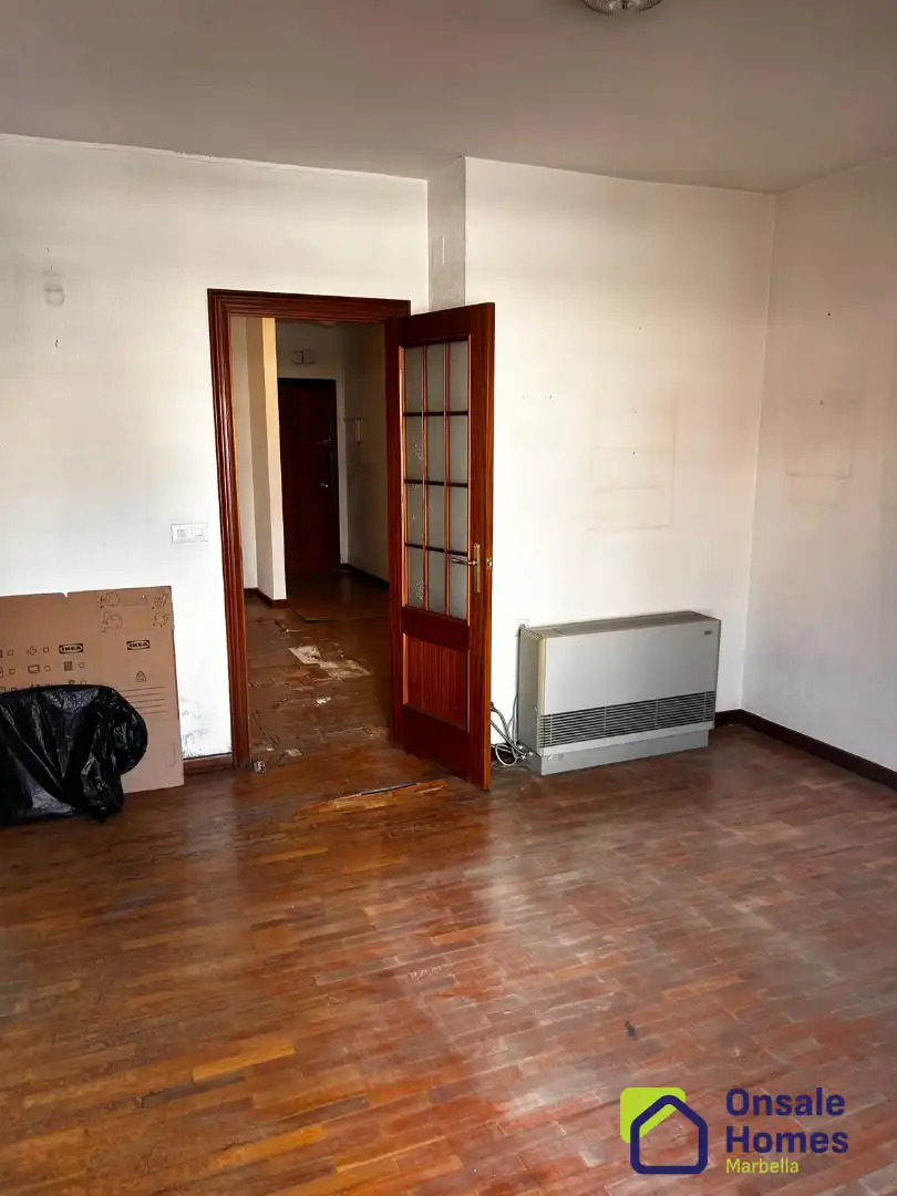 Flat with lift for sale in Avenida Ricardo Soriano 35a, imagen 8