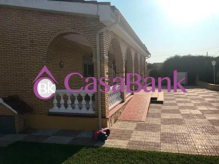 Exterior view of Houses for sale in Córdoba  with Heating, Private garden and Swimming Pool
