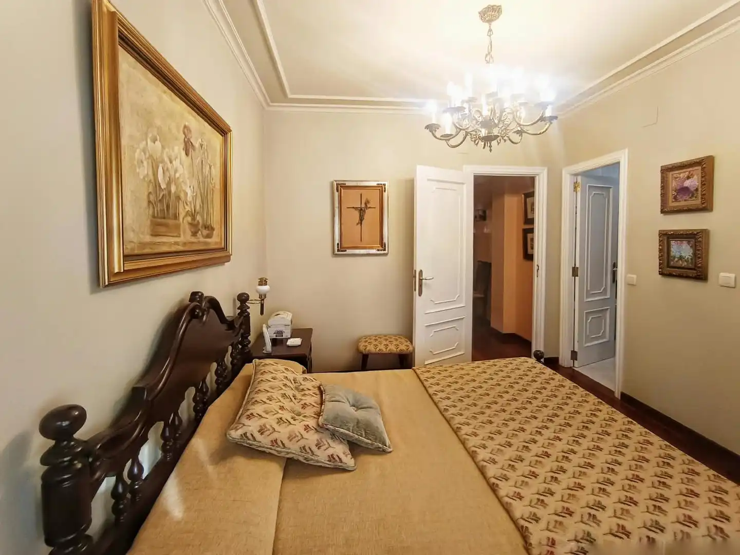 Habitación de Dúplex en venta en Pontevedra Capital  con Calefacción y Amueblado
