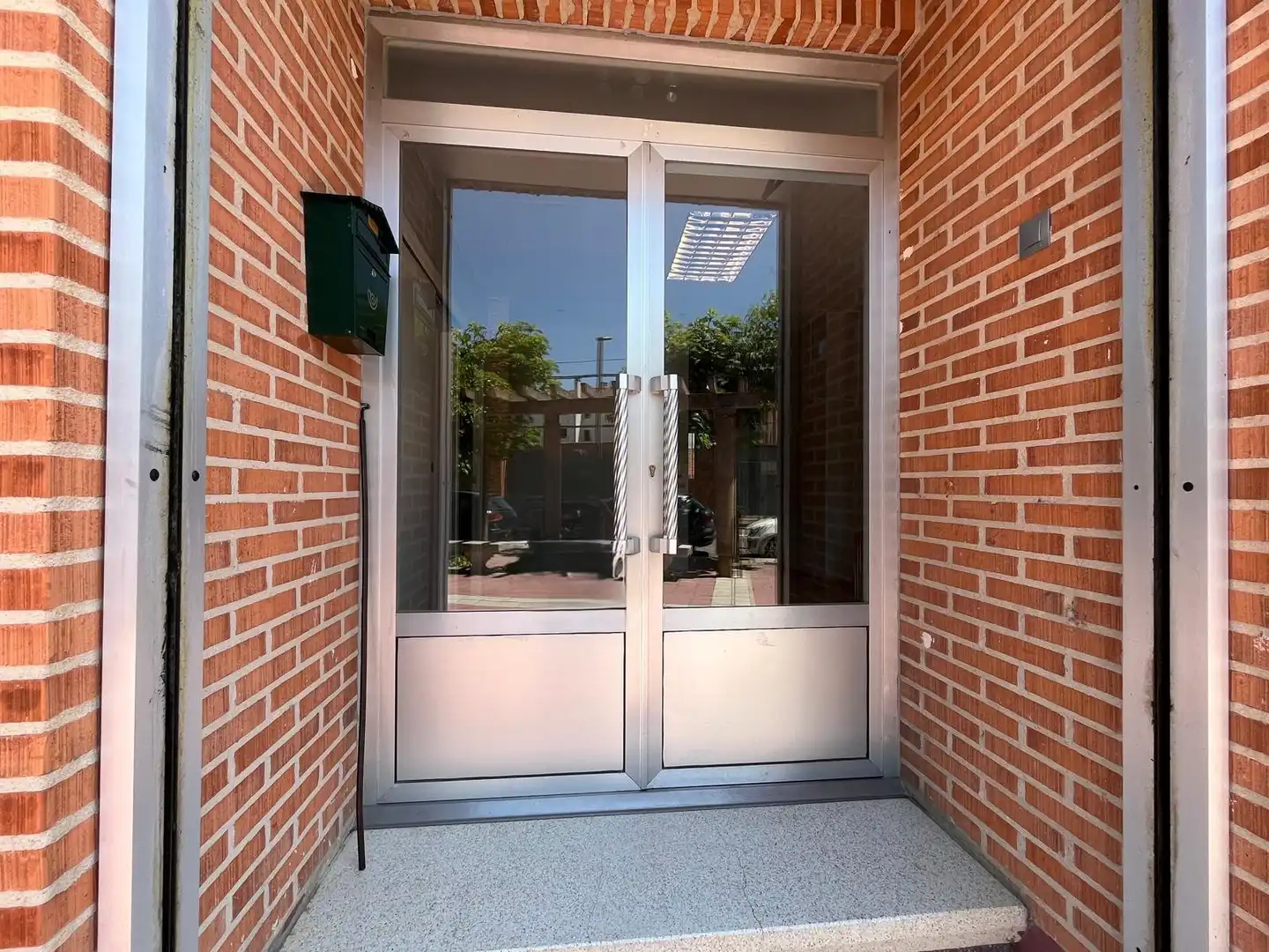 Geschaftsraum zur Miete in Tudela de Duero mit Heizung und Parkett