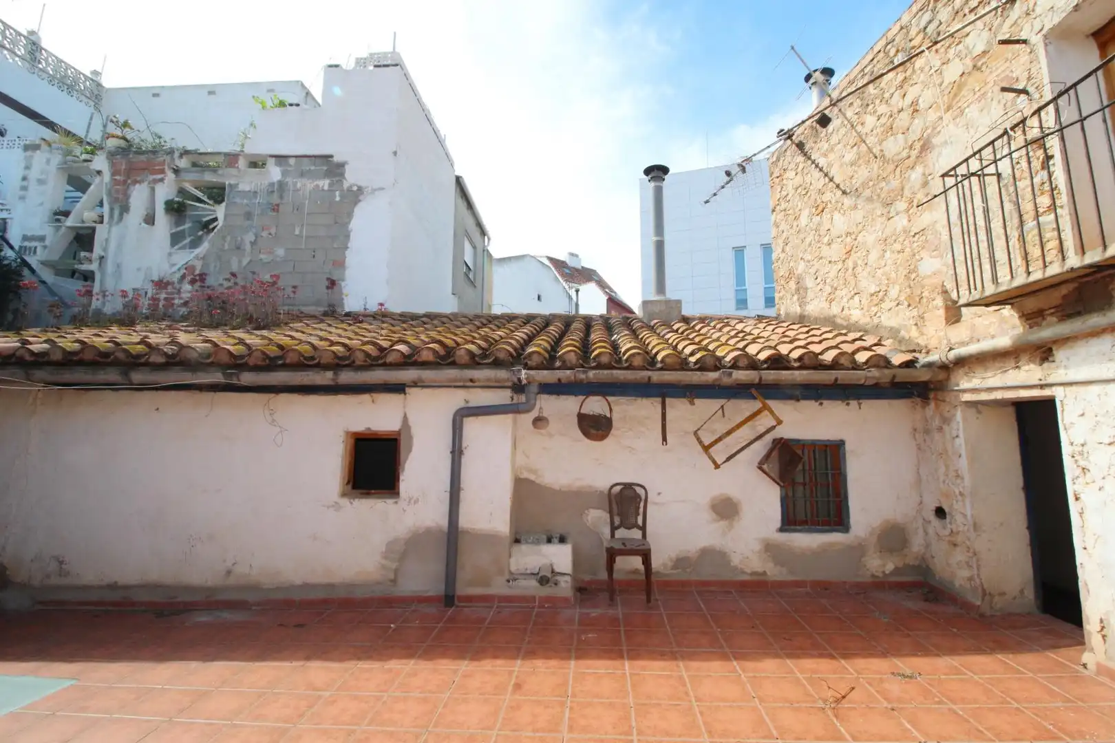 Außenansicht von Country house zum Verkauf in Oropesa del Mar / Orpesa mit Klimaanlage und Terrasse