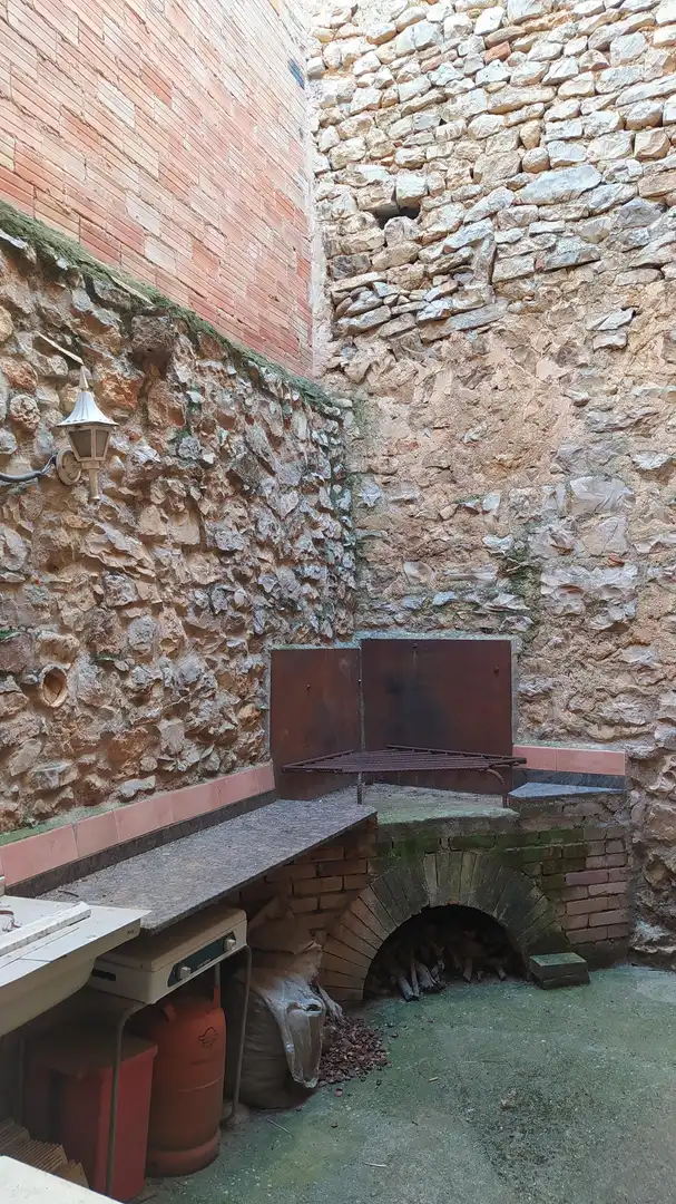 Casa adosada en venda a La Salzadella