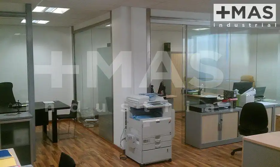 Büro zum Verkauf in Paterna mit Klimaanlage, Terrasse und Internet