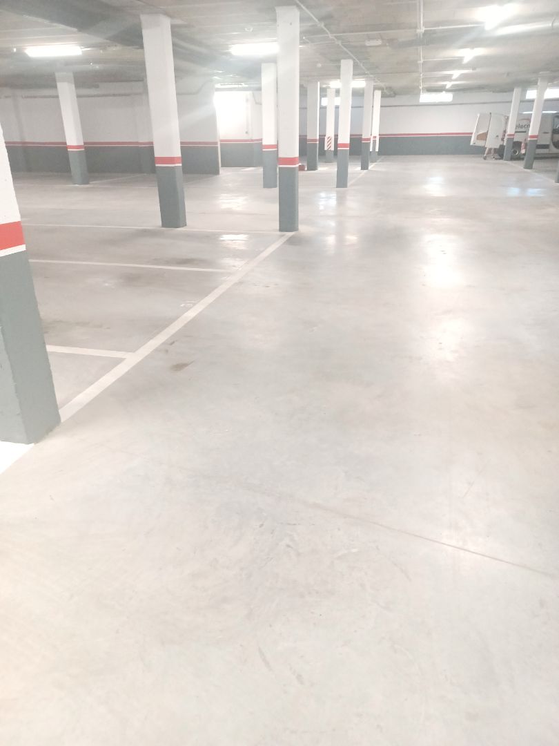 Garage for sale in La Victoria - Puente Jardín