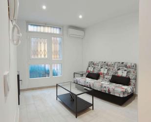 Living room of Apartment to share in  Madrid Capital  with Air Conditioner and Terrace