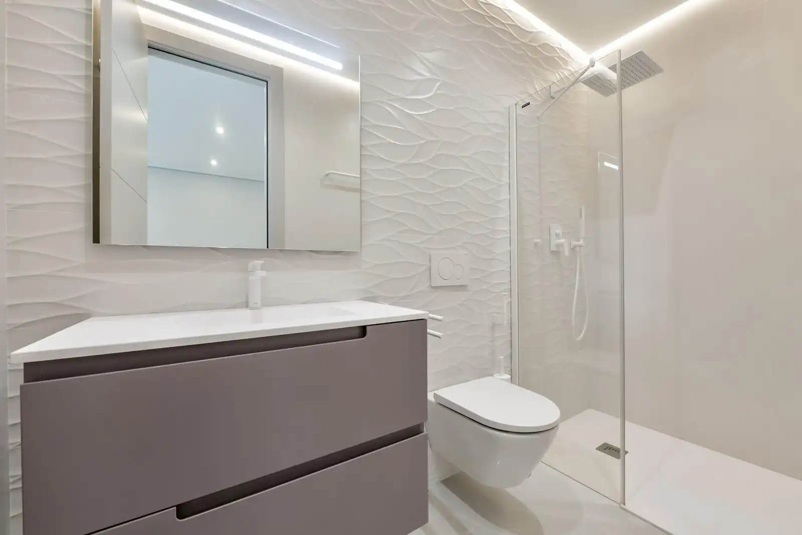 Chalet con piscina en venta en Golf Bahía, imagen 72