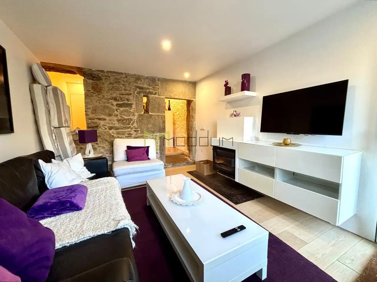 Sala de estar de Casa o chalet en venta en Santiago de Compostela  con Calefacción, Jardín privado y Amueblado