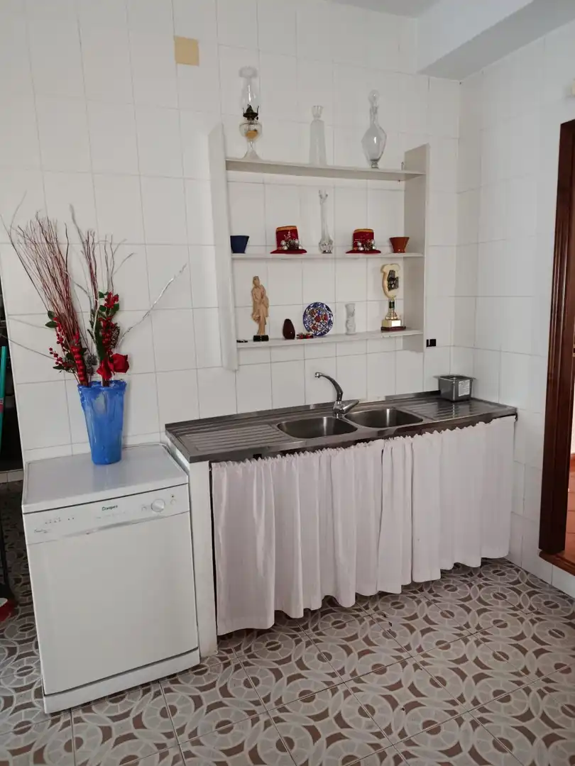 Cuina de Casa o xalet en venda en Rociana del Condado amb Aire condicionat