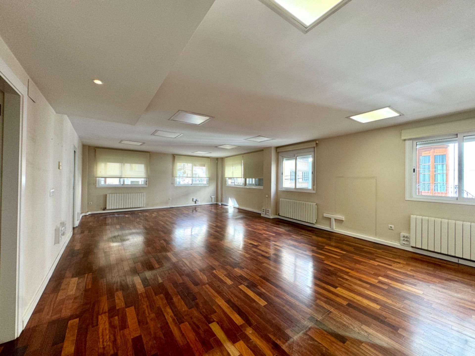 Flat to rent in Alicante / Alacant  with Air Conditioner, Heating and Parquet flooring