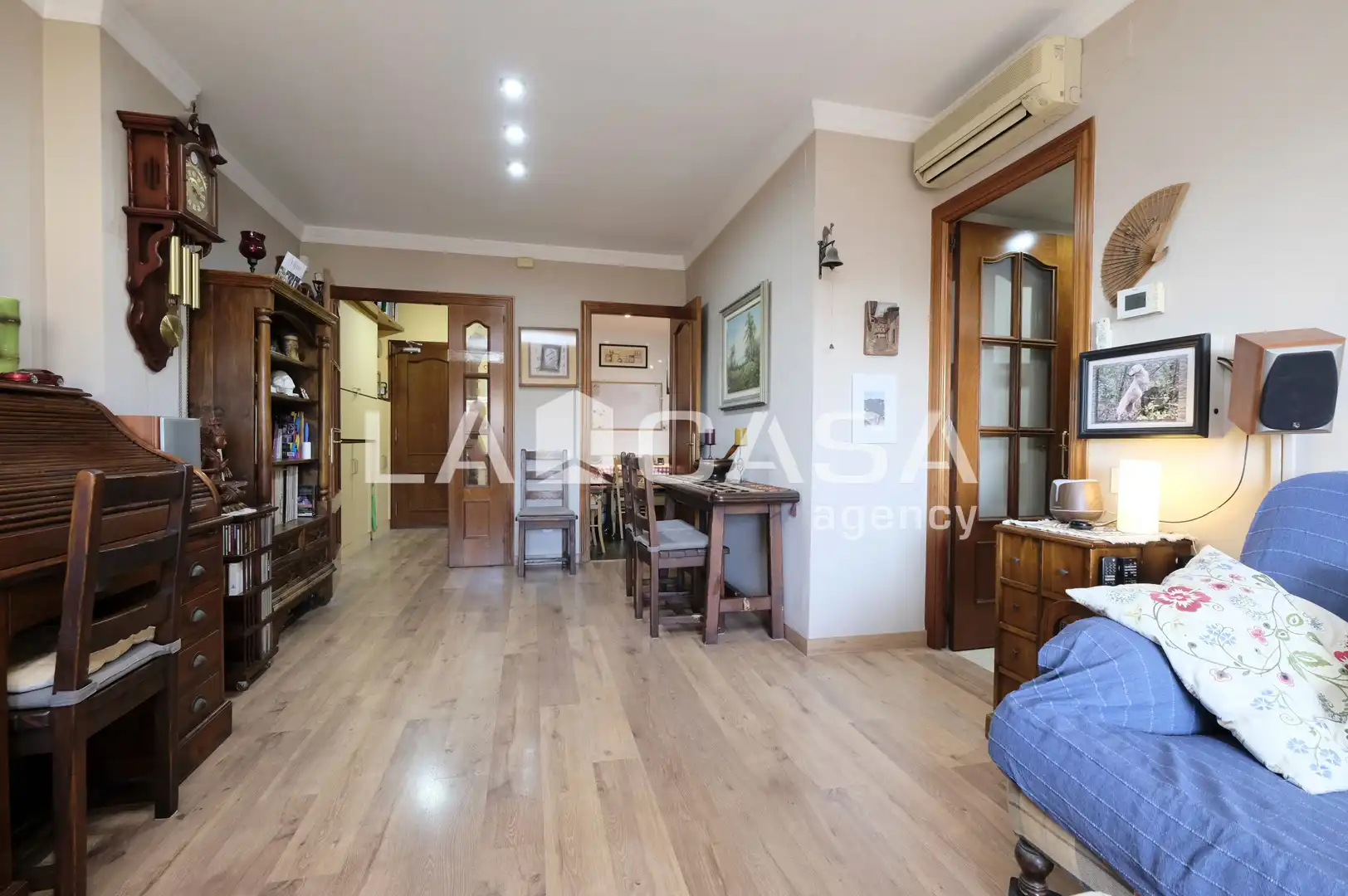 Piso en venta en Barcelona con Balcón