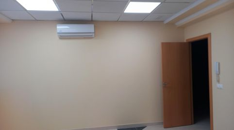 Foto 3 de Oficina de alquiler en San Crispín, Elche / Elx