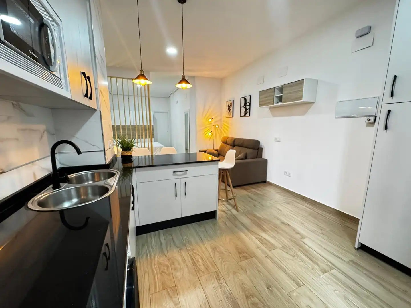Kitchen of Flat for rent in Córdoba  with Air Conditioner, Heating and Furnished