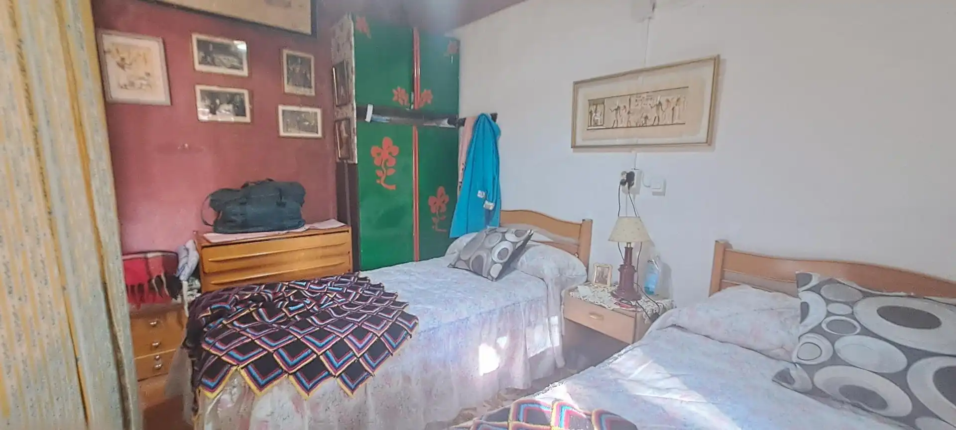 Dormitori de Finca rústica en venda en Arcones amb Jardí privat
