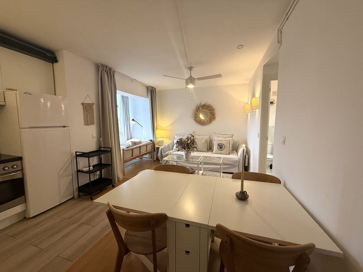 Bedroom of Attic for sale in Marbella  with Air Conditioner, Heating and Furnished