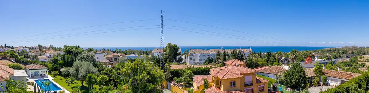 Vista exterior de Casa o chalet en venta en Marbella con Aire acondicionado, Jardín privado y Trastero