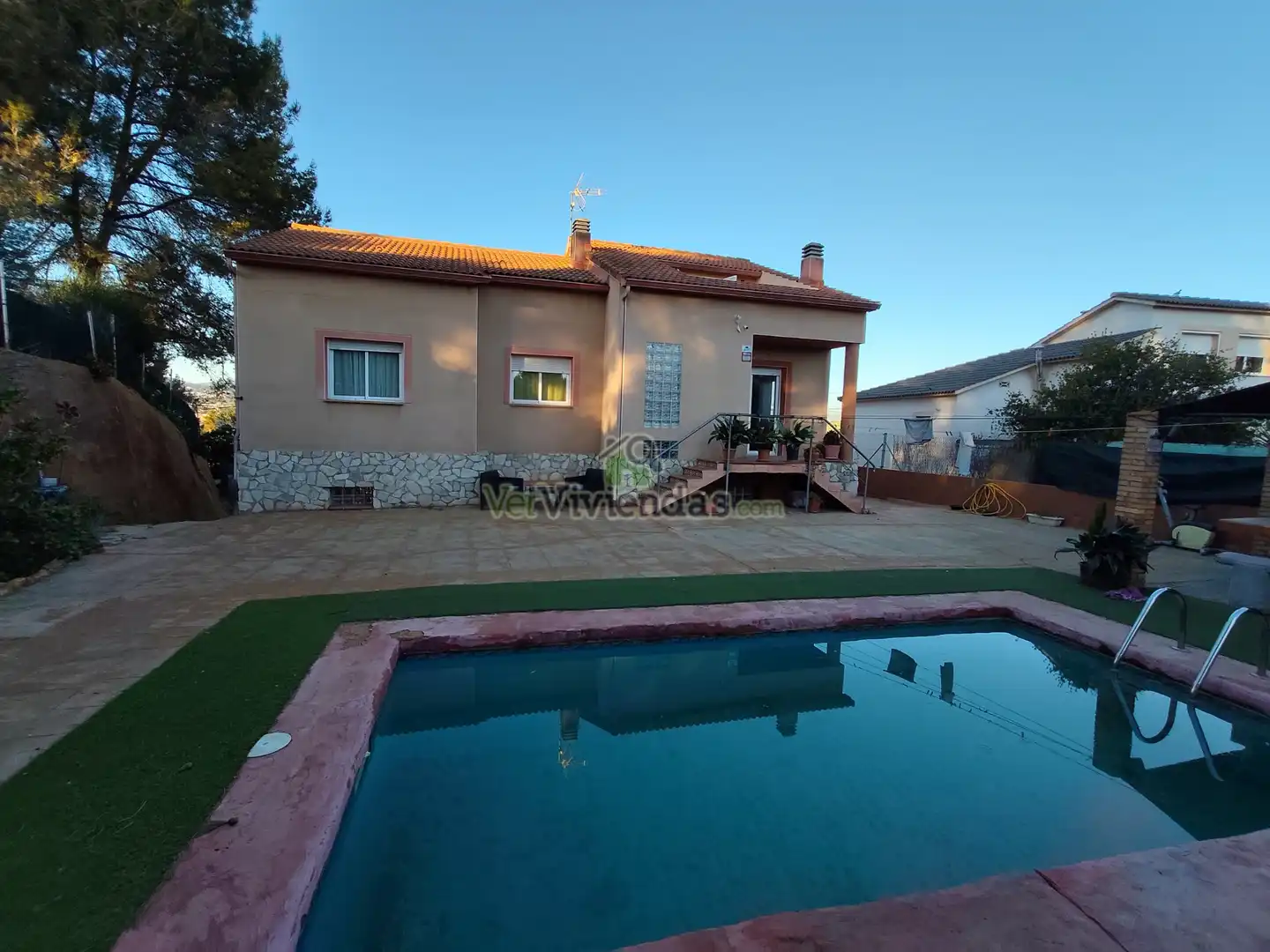 Vista exterior de Casa o xalet en venda en Piera amb Aire condicionat, Calefacció i Jardí privat