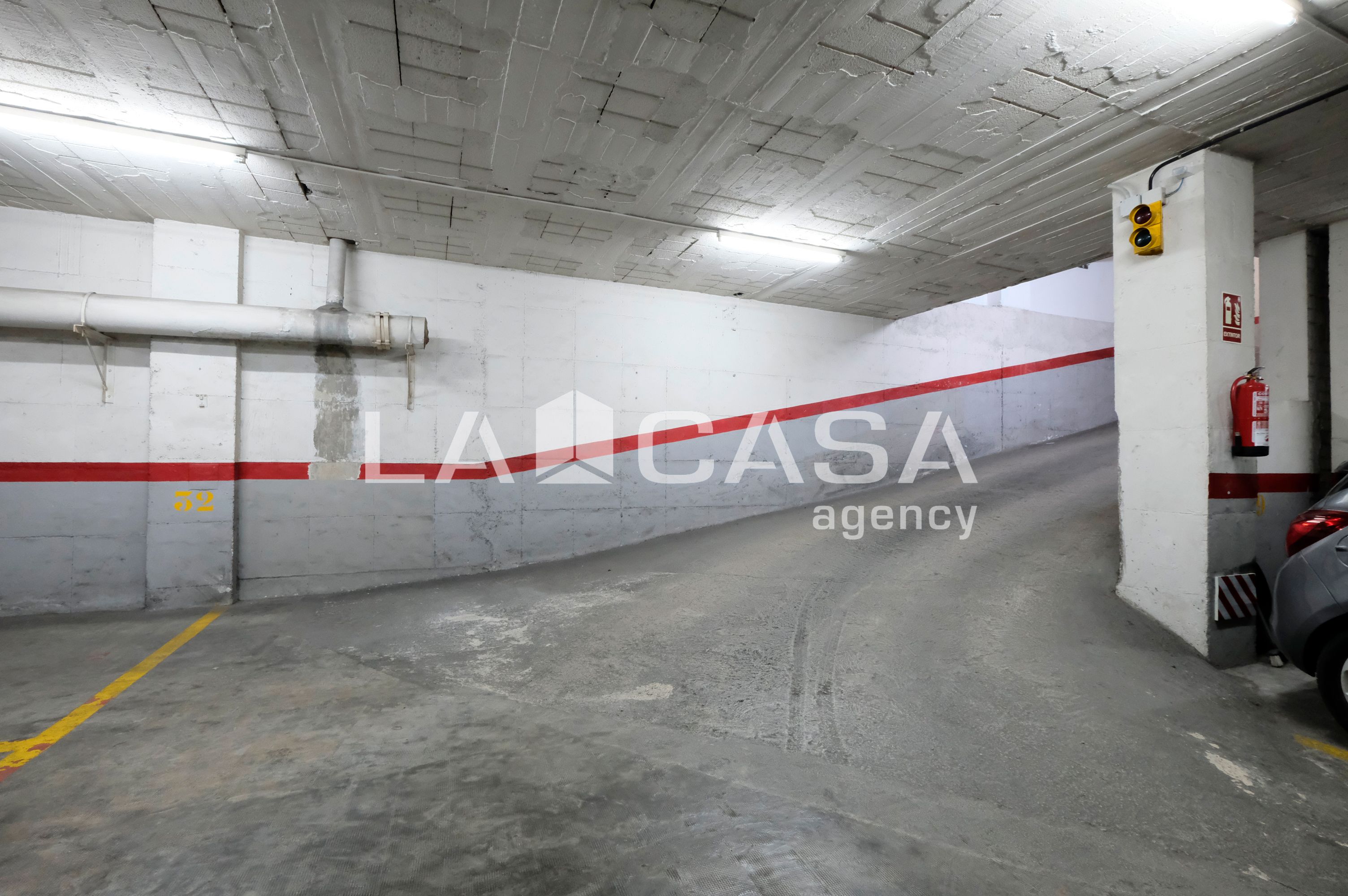 Flat for sale in  Barcelona Capital  with Heating and Balcony