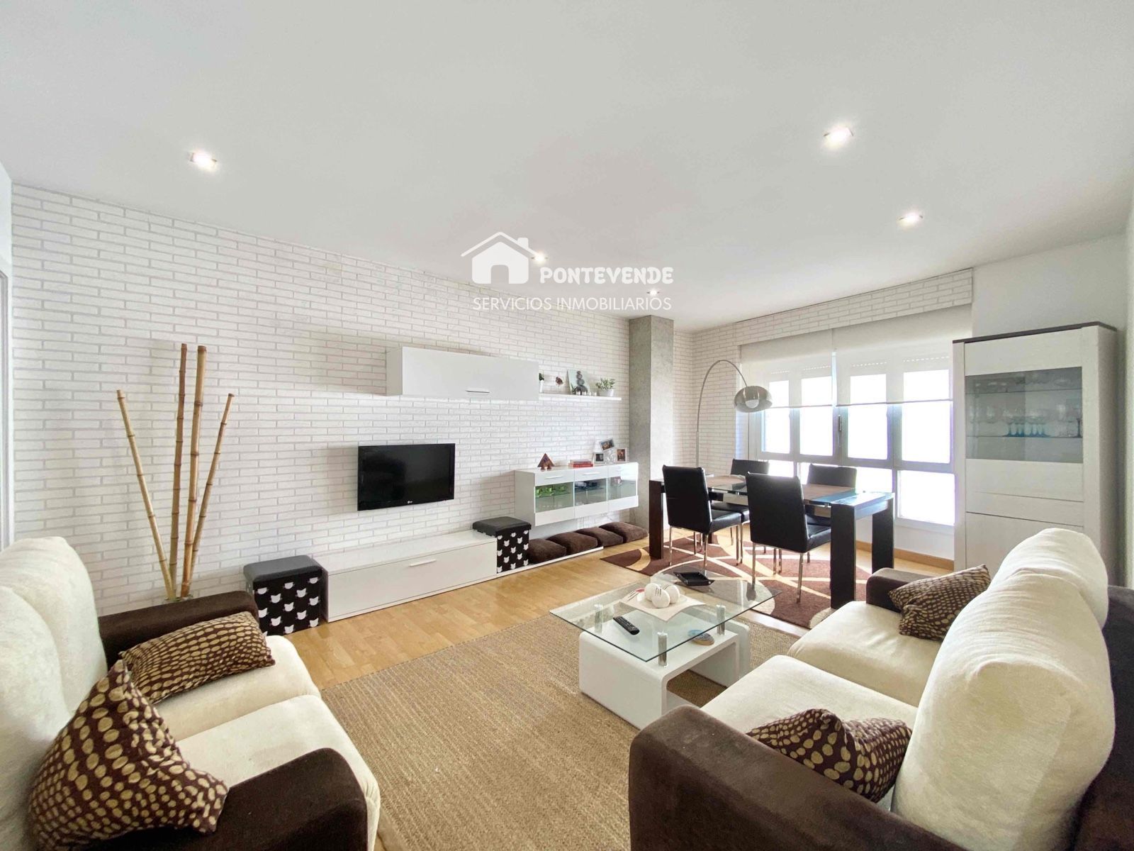 Flat for sale in Poio