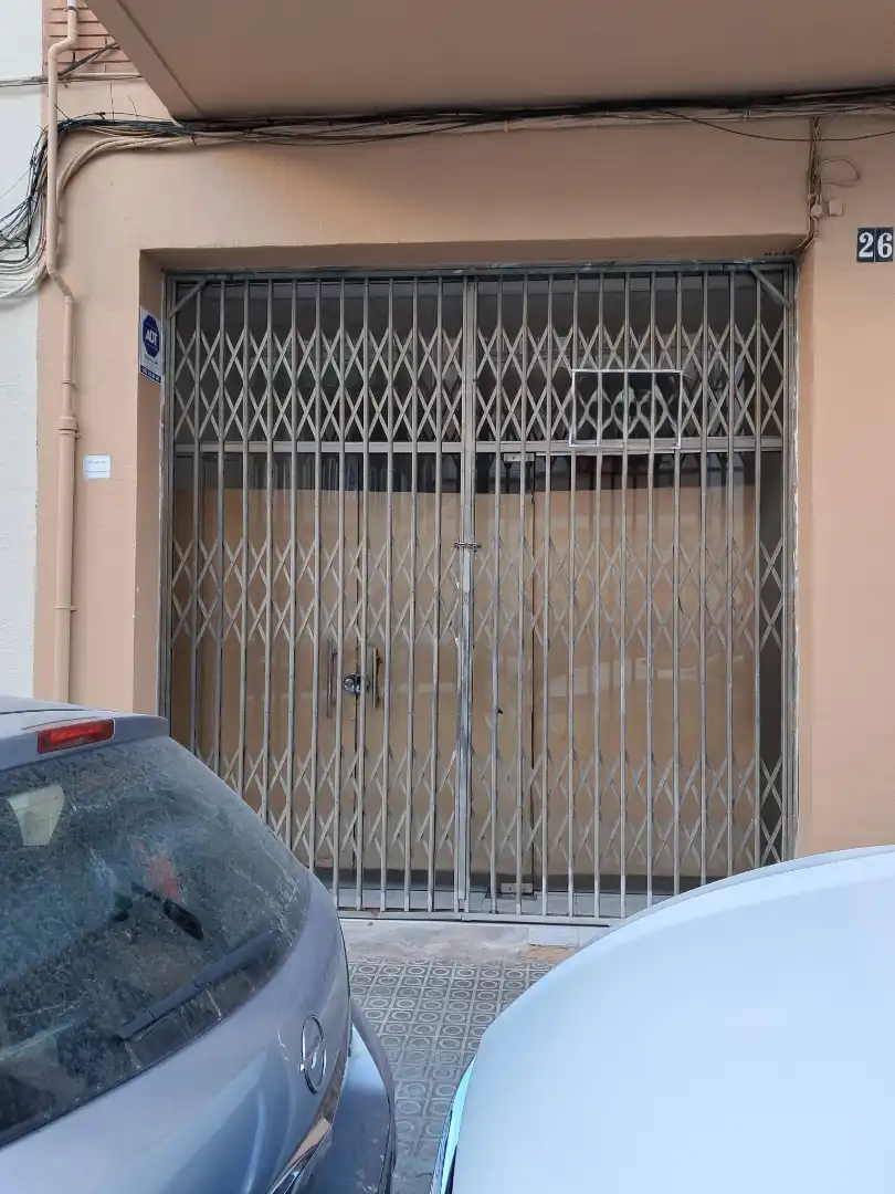 Gewerbefläche zum Verkauf in Carrer del Bruc 26, imagen 2
