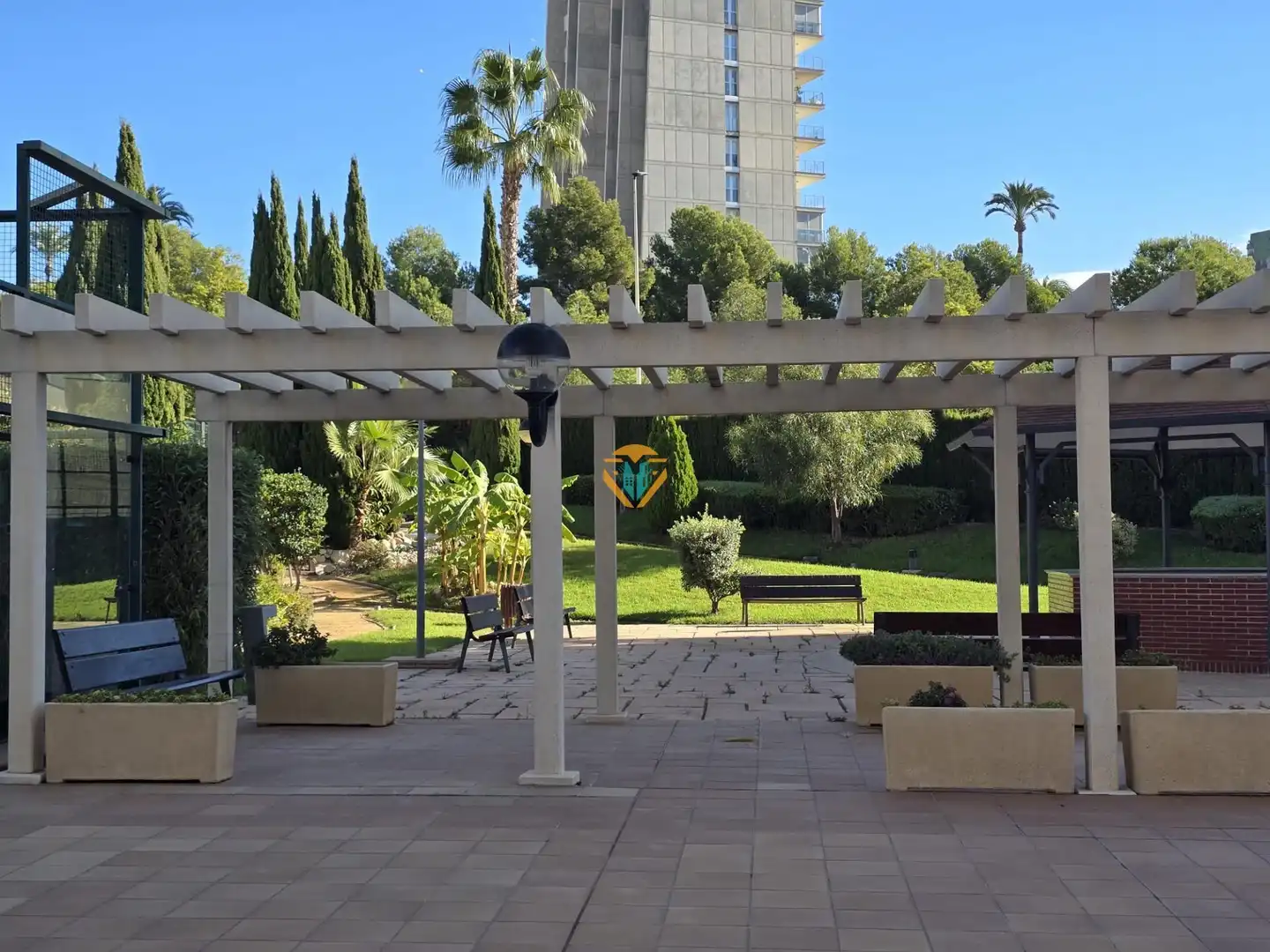 Terraza de Apartamento en venta en Benidorm con Aire acondicionado, Calefacción y Jardín privado