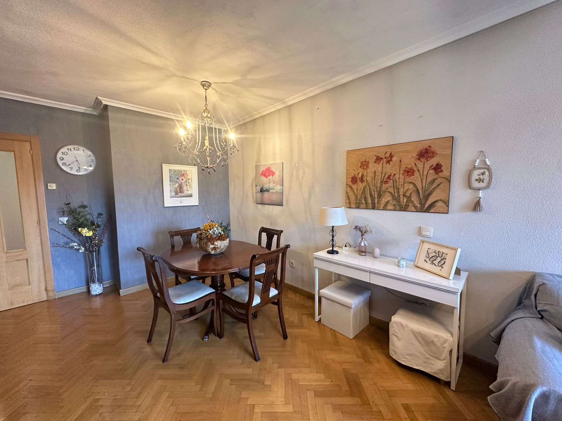 Dining room of Flat to rent in  Madrid Capital  with Air Conditioner, Heating and Community pool
