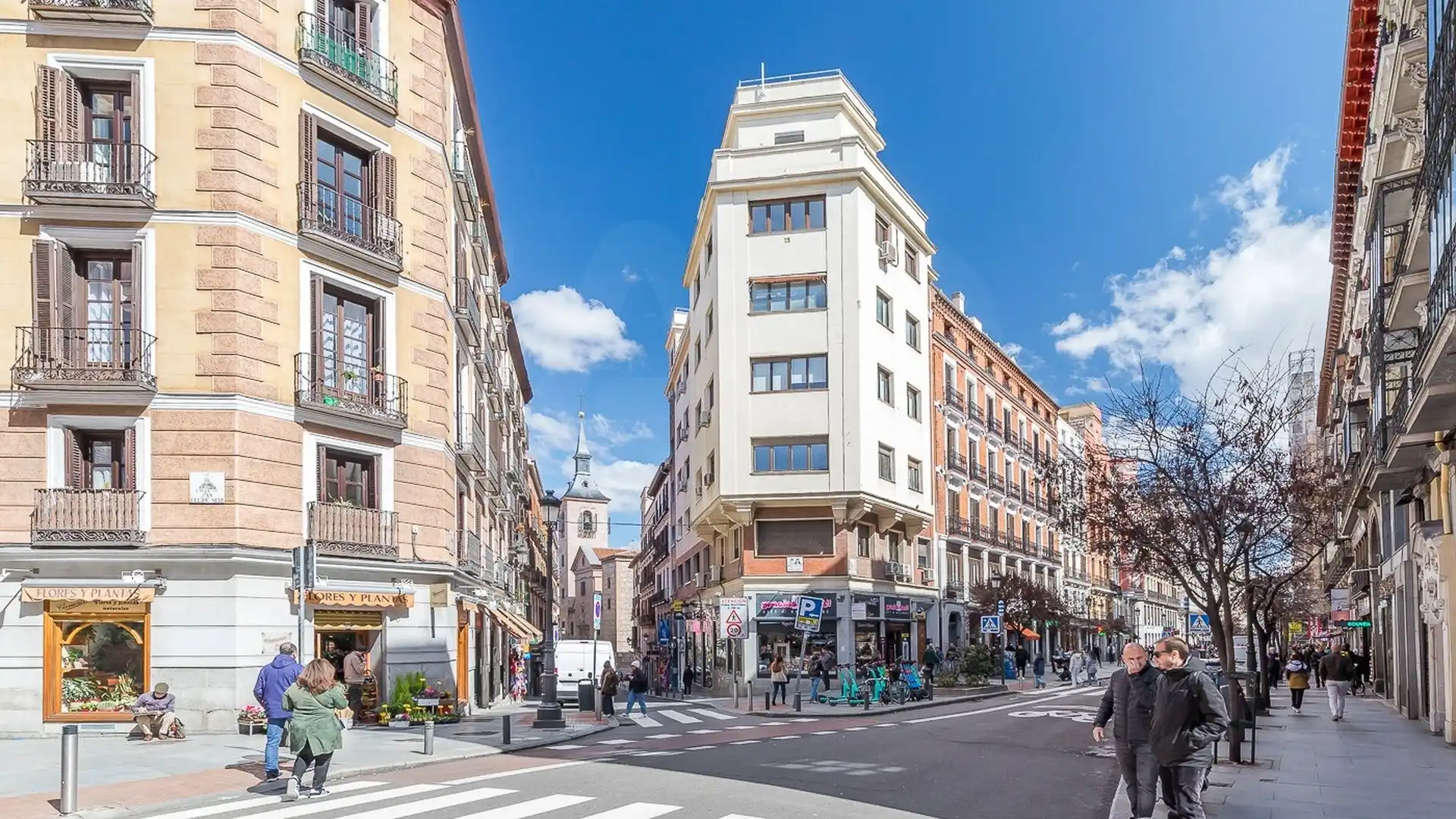 Exterior view of Flat for rent in Madrid