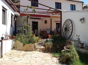 Wohnbaugrundstück zum Verkauf in Casares pueblo