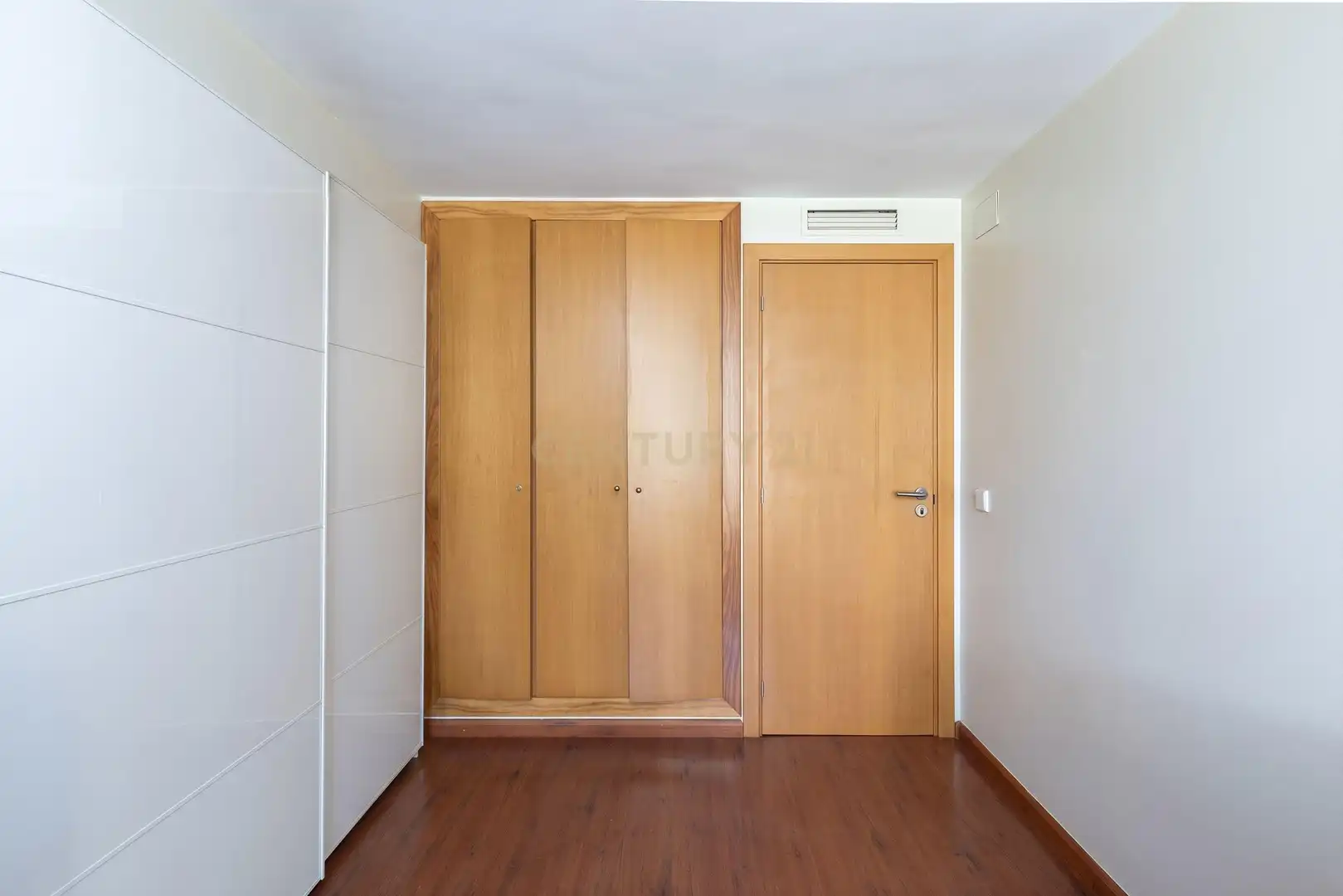Houses for sale in Sant Martí
