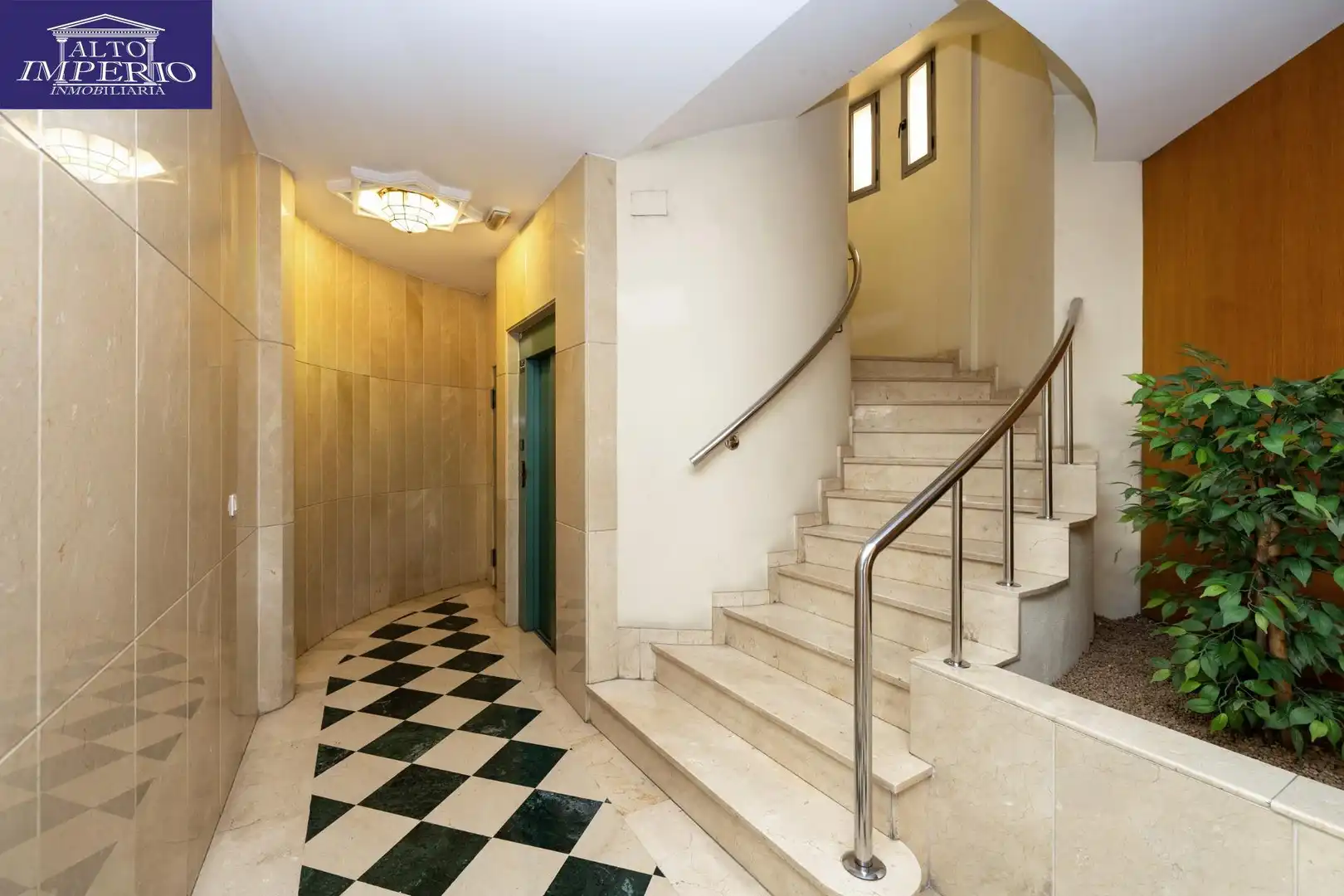 Piso con ascensor en venta en Ronda, imagen 4