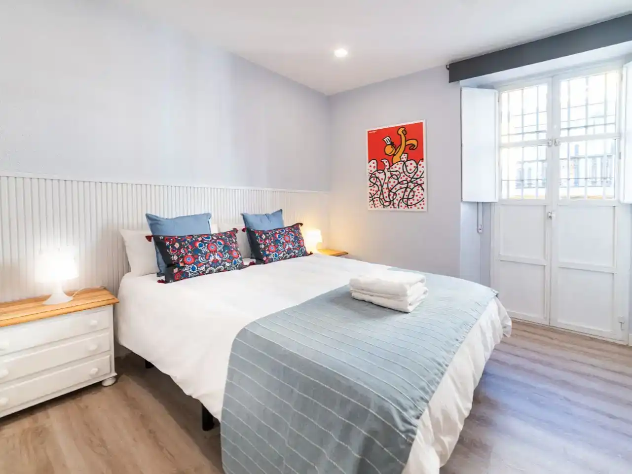 Dormitori de Apartament de lloguer en  Sevilla Capital amb Aire condicionat i Balcó