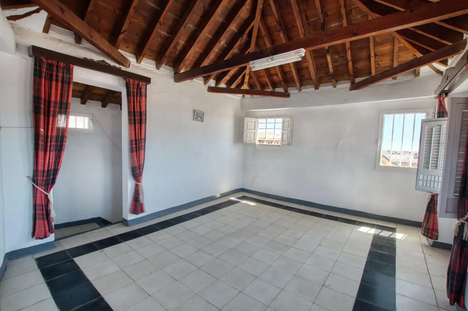 Reihenhaus mit Pool zum Verkauf in Calle la Paz, imagen 67