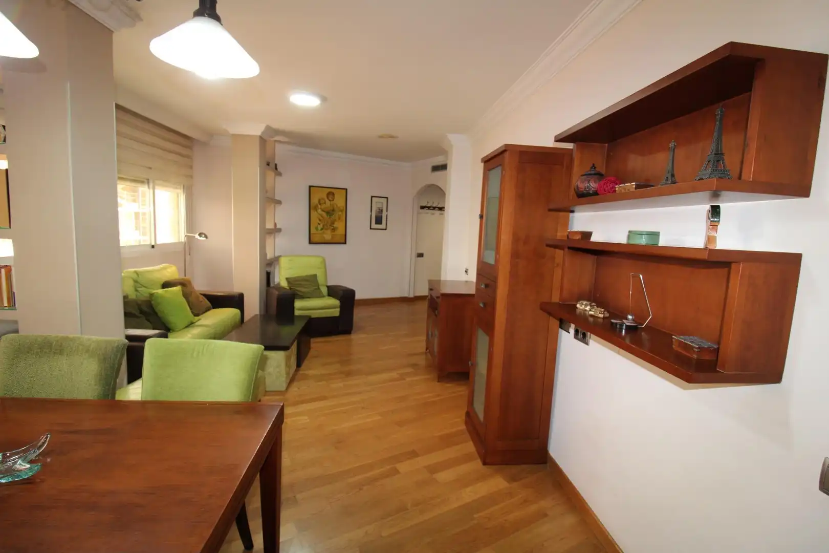 Sala d'estar de Pis de lloguer en Murcia amb Aire condicionat i Moblat