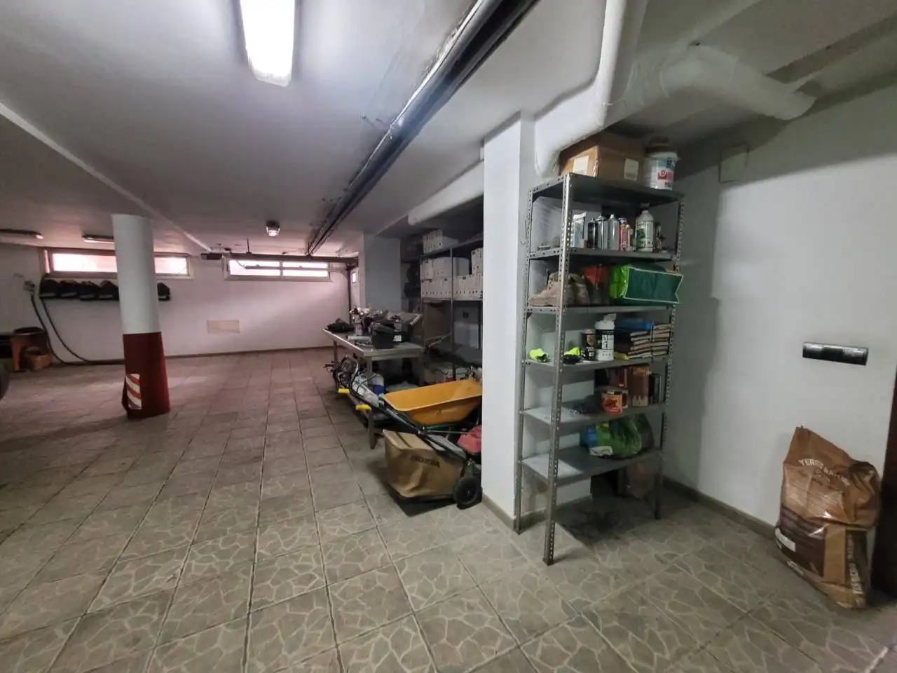 Casa o xalet en venda en Baza amb Aire condicionat, Calefacció i Jardí privat