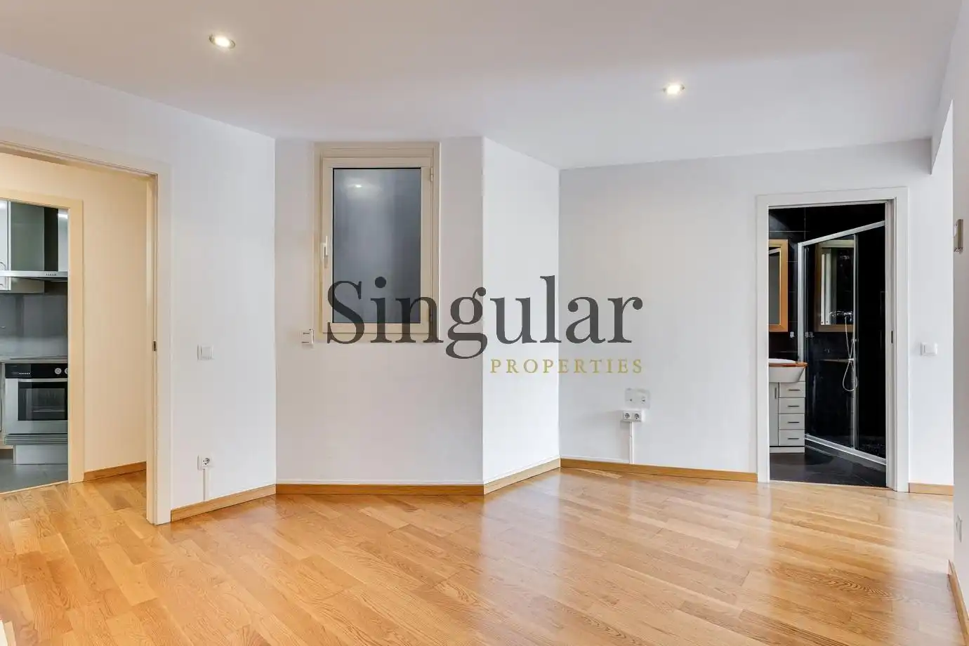 Habitación de Piso en venta en Barcelona con Calefacción y Balcón