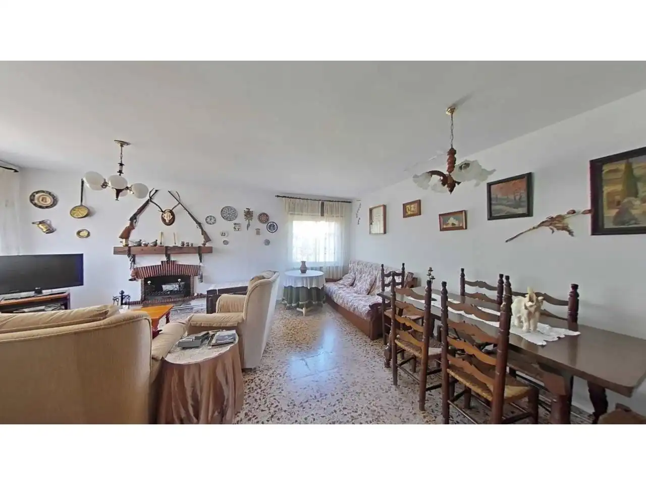Sala de estar de Casa o chalet en venta en Buitrago del Lozoya con Calefacción, Jardín privado y Terraza